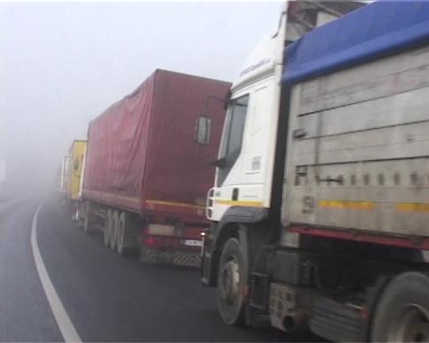 Cozi de camioane și la Nadlac