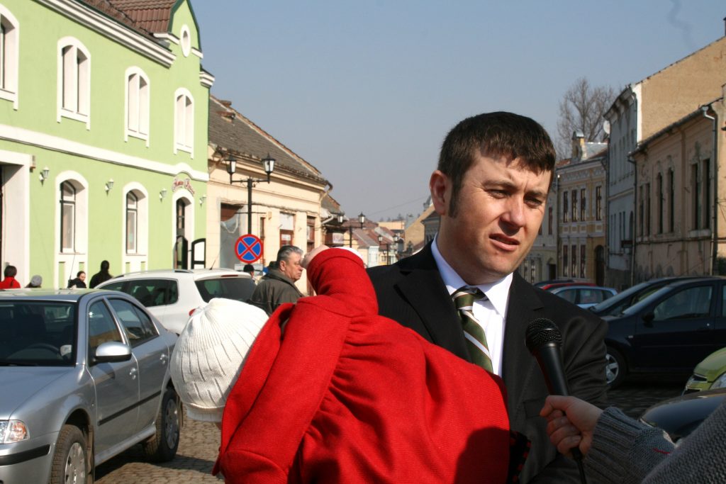 EXCLUSIV: UDMR cere protocol, dar spune "nem" inflației de tineri miniștri doriți de Ungureanu. Vezi de ce se opun udemeriștii!