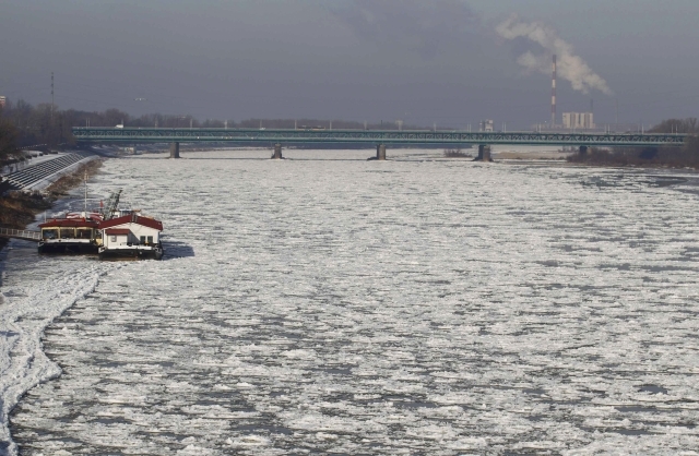 GERUL a făcut 60 de morți în Europa de Est. FRIGUL POLAR va continua | VIDEO
