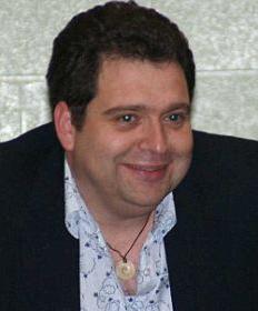 GEST EXTREM. Un profesor şi-a dat foc pentru că elevii lui nu învăţau