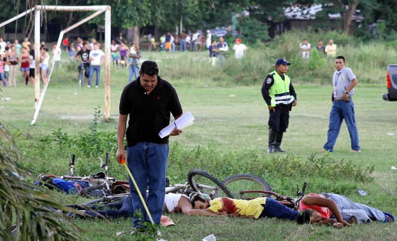 Incendiu într-o închisoare din Honduras. Cel puțin 300 de deținuți au murit