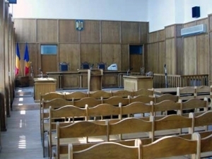 Judecătorie, în concediu forţat