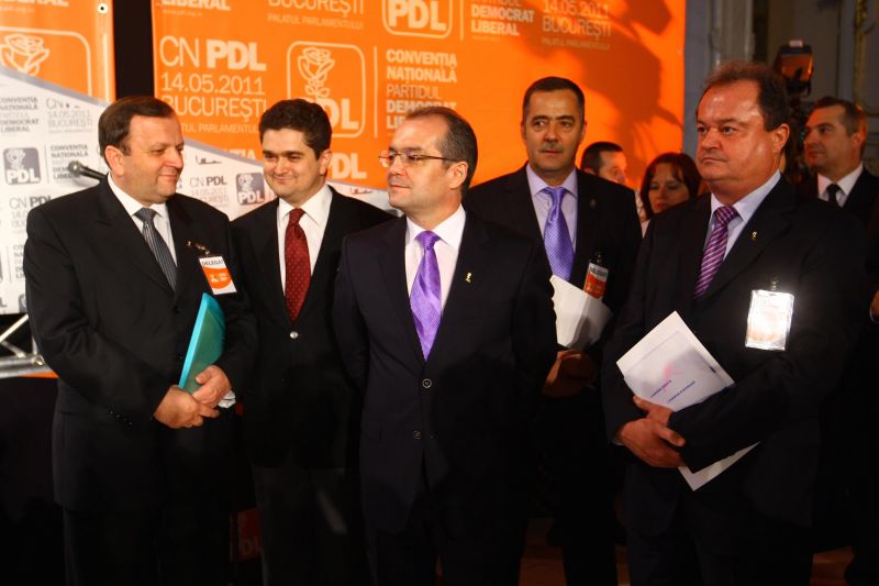 Liderii PDL au luat startul la Mișcarea Populară