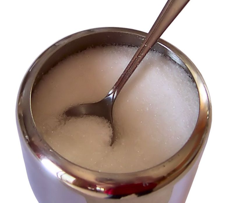 OTRAVĂ CURATĂ. ZAHĂRUL are efecte similare nicotinei