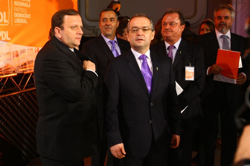 Patru pedeliști testați în sondaje pentru candidatul la primăria Clujului. Boc, preferat de organizaţie