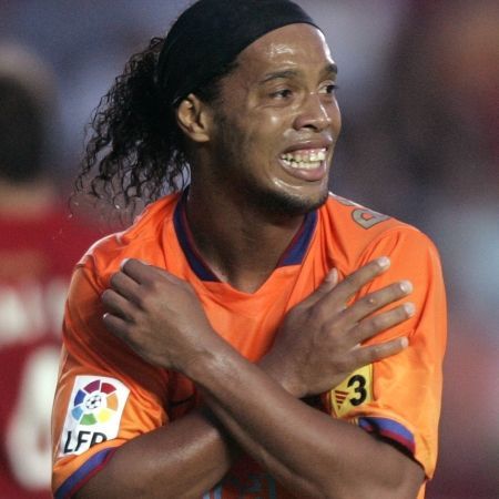 Petrecărețul Ronaldinho - rege la naționala Braziliei. Kaka, exclus fără explicații