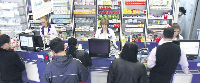 Primele donaţii de medicamente au ajuns în judeţele afectate