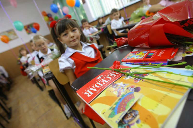 SONDAJ: 74% dintre părinţi, împotriva clasei pregătitoare. Sindicaliştii din Educaţie cer anularea acesteia