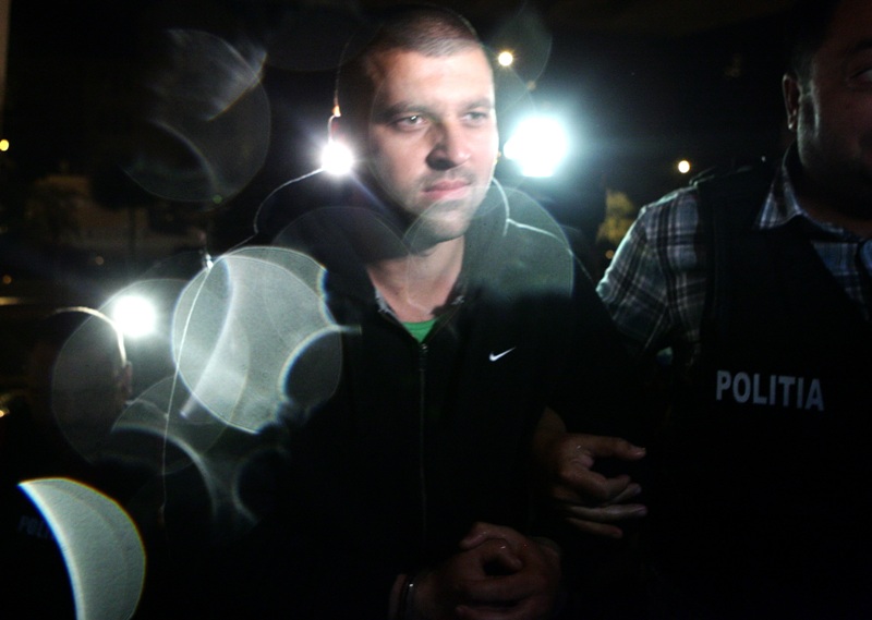 Unul din „Fraţii Dinamită” din Deta a mai luat „la omor” doi tineri. Fiii primarului taie şi spânzură