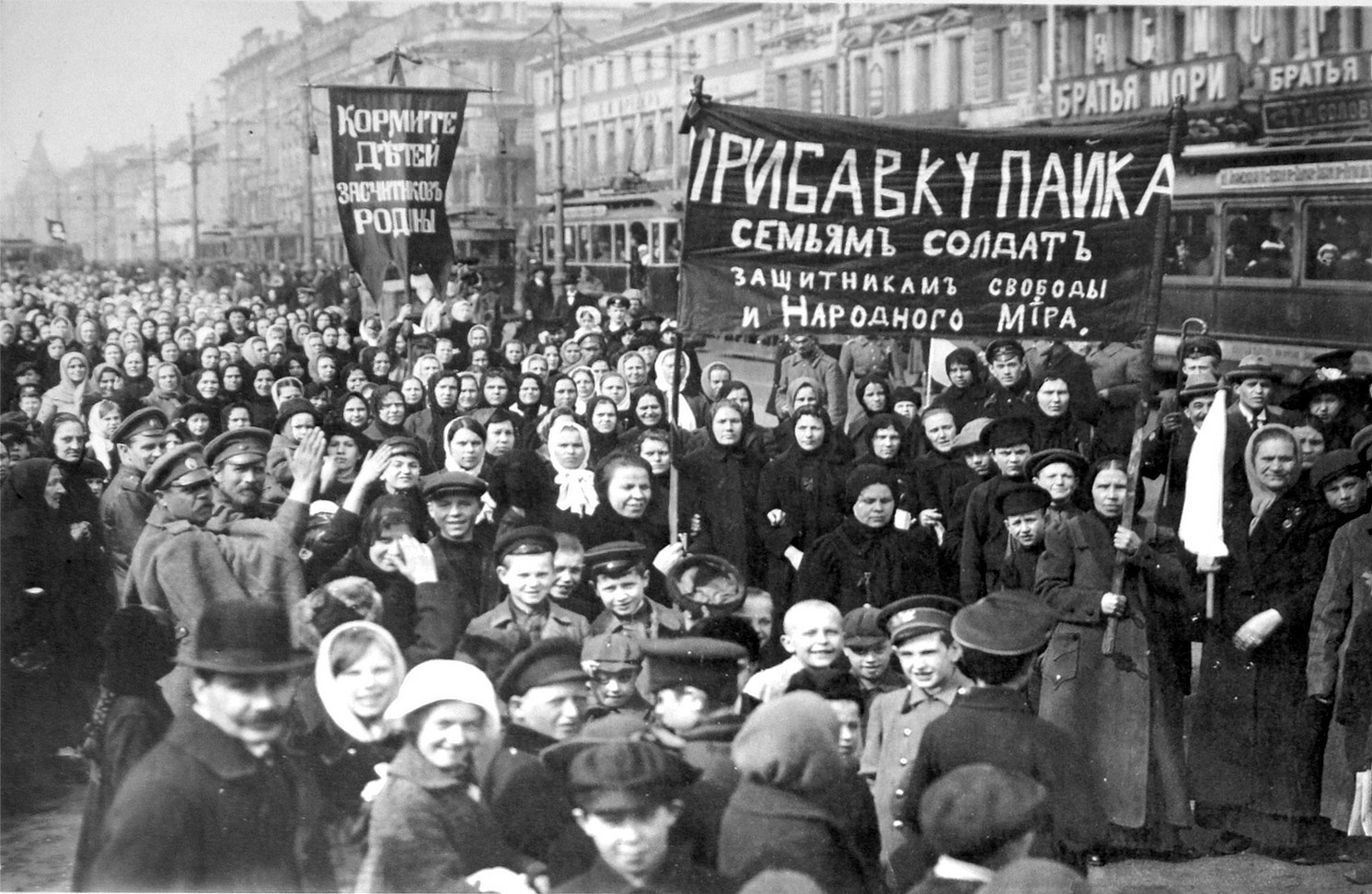 Ziua Femeii, origini americane, marcă înregistrată a sovieticilor