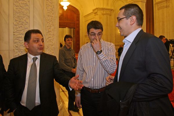 ALEGERI PRIMĂRIA SECTOR 5. Marian Vanghelie, candidatul USL