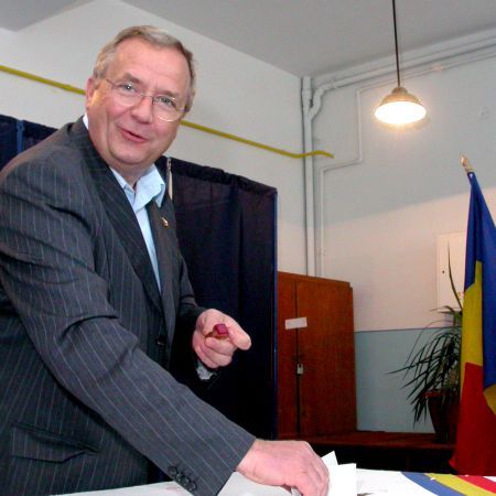Alianță PDL-PNŢCD-PER-UNPR la Capitală. Cine ar putea merge la primăria generală și cele de sector!