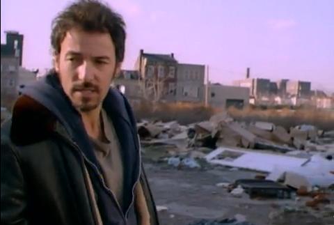 Ascultătorii de rock comercial, predispuşi la rasism