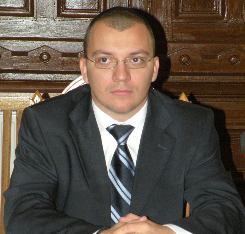 CAZUL BOLDEA: Imunitatea dă depedenţă de safari