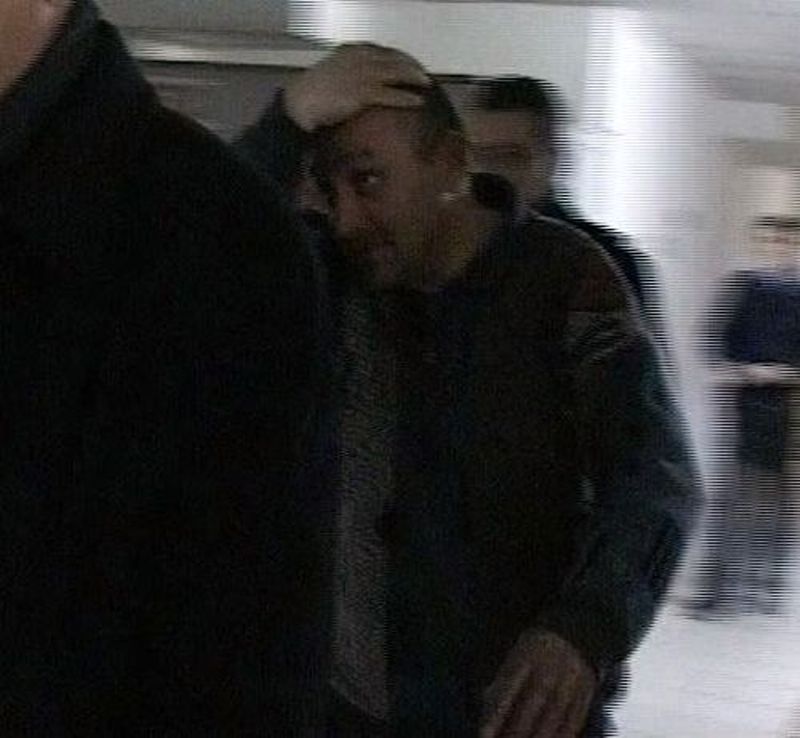 Cel mai idiot sinucigaş văzut vreodată: un bloc a explodat din cauza lui şi trei familii au rămas pe drumuri