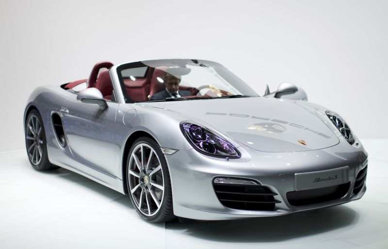 Cine se trezeşte de dimineaţă, Porsche ajunge!