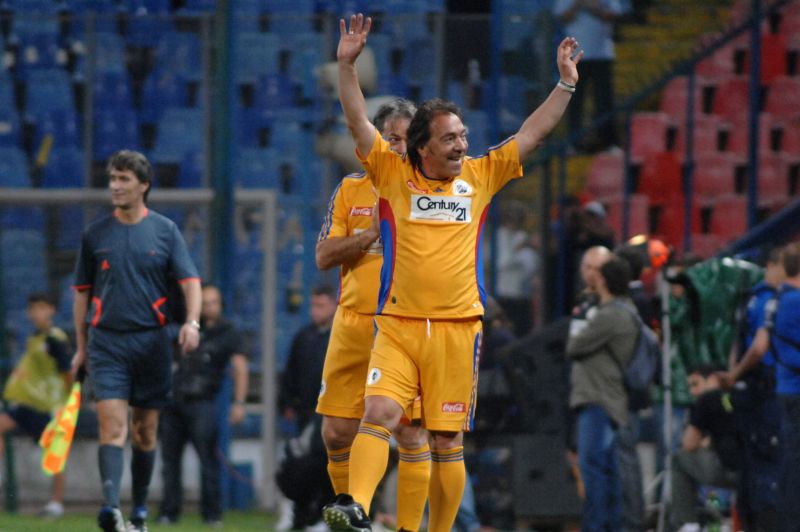 "Doar în Ghencea se poate scrie istoria"