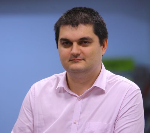 EDITORIALUL EVZ: Băncile au câştigat războiul cu românii, dar pierd pacea