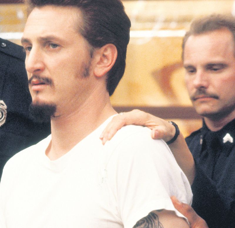 FILMUL EVZ: Culoarul morţii