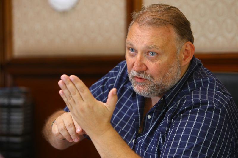 INTERVIUL ZILEI. Răzvan Murgeanu: "Elena Udrea îşi merită laudele"