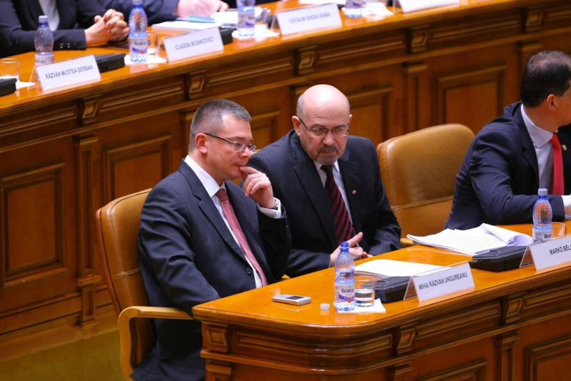 Marko Bela amenință cu DEMISIA din guvern. Vezi ULTIIMATUMUL dat premierului