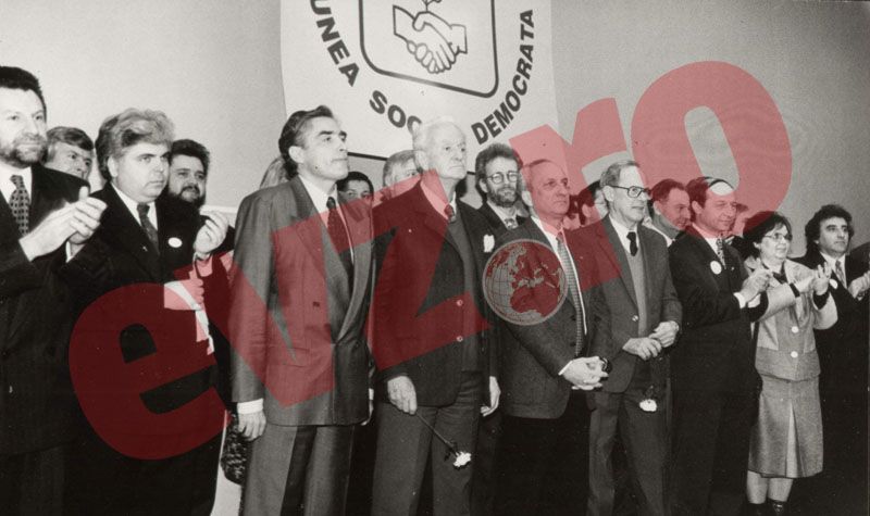MEMORIA EVZ:  Băsescu, Roman și Severin în aceeași barcă