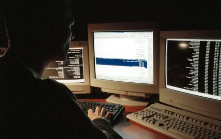 Profesorul violator din Mureş nu a mai fost de o lună la şcoală: era în concediu medical