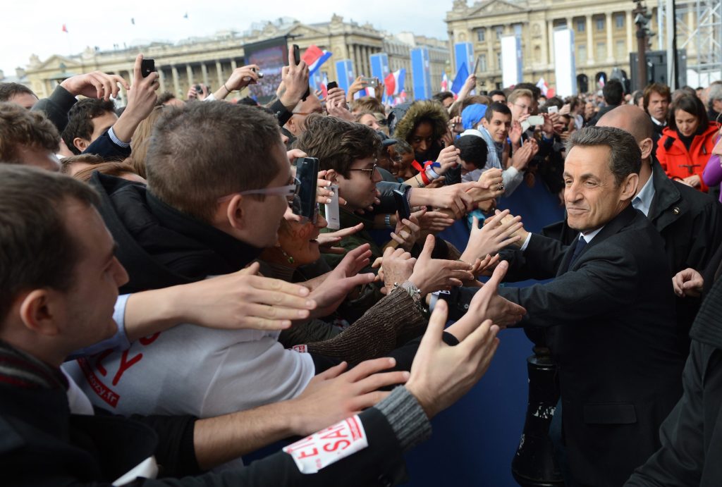 Sarkozy susţine că va renunţa la politică, dacă nu va fi reales şef al statului