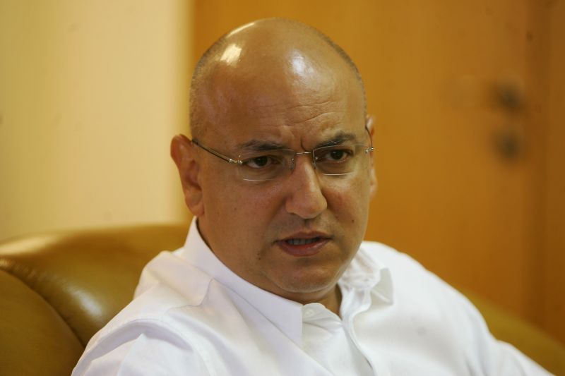 Șeful Casei Naţionale de Asigurări vrea să-l dea în judecată pe Gâdea
