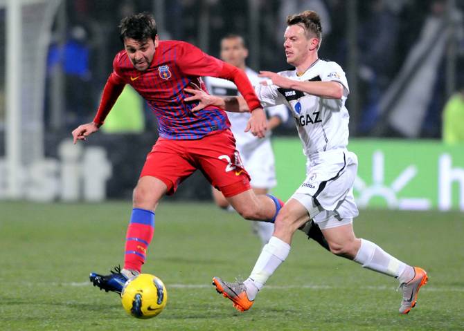 Steaua - Gaz Metan 0-0. Echipa lui Gigi Becali pierde două puncte importante