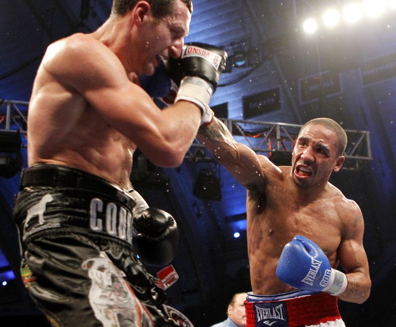 Ward zice că vrea să se lupte cu Bute