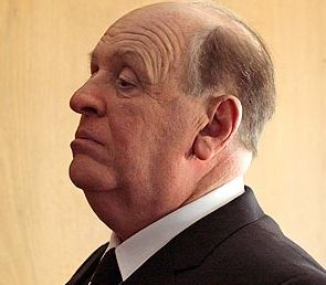 Anthony Hopkins, în rolul lui Alfred Hitchcock. Vezi prima fotografie