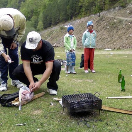 Control la grătare de 1 Mai!