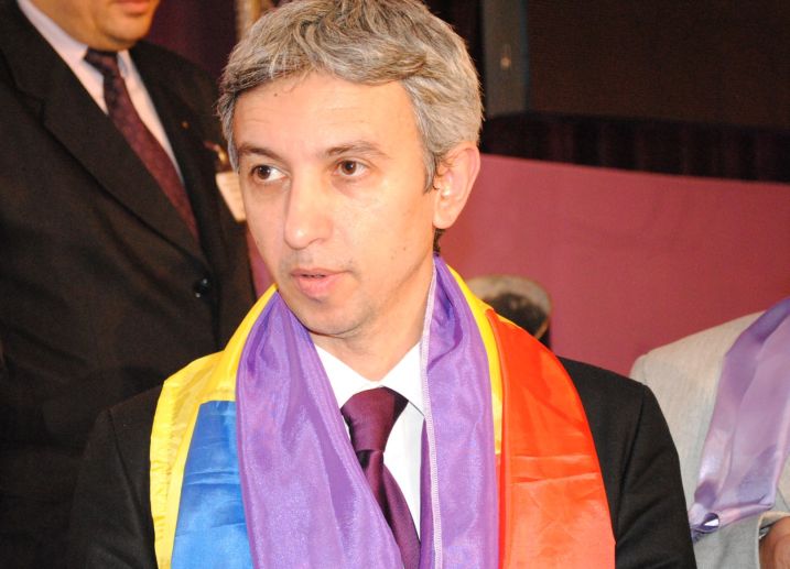 Dan Diaconescu: „Voi fi a opta minune a Caracalului”