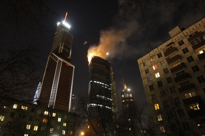 Două incendii puternice la Moscova, azi-noapte. Într-unul dintre ele au murit 12 oameni