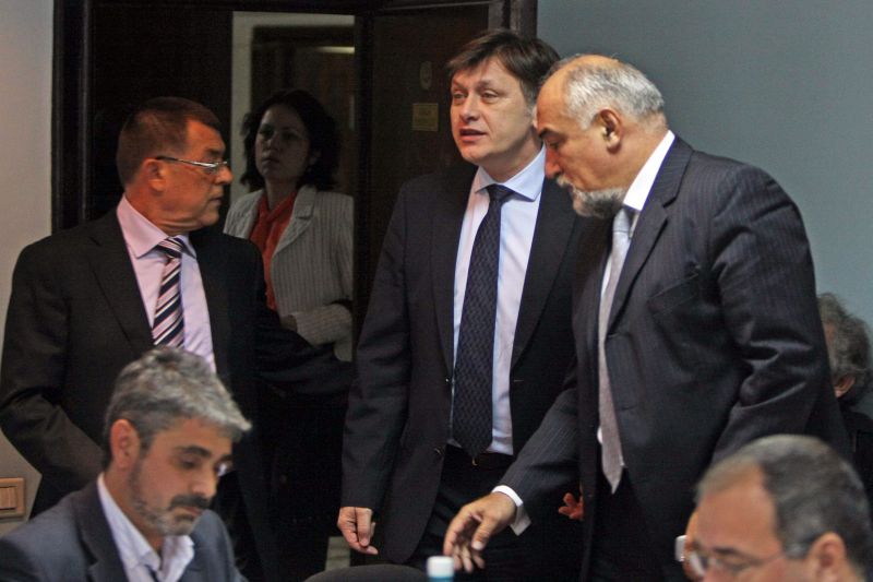 Mazilit de Antonescu, recompensat de guvern. Liberalul Adrian Semcu, prefect peste judeţul Prahova