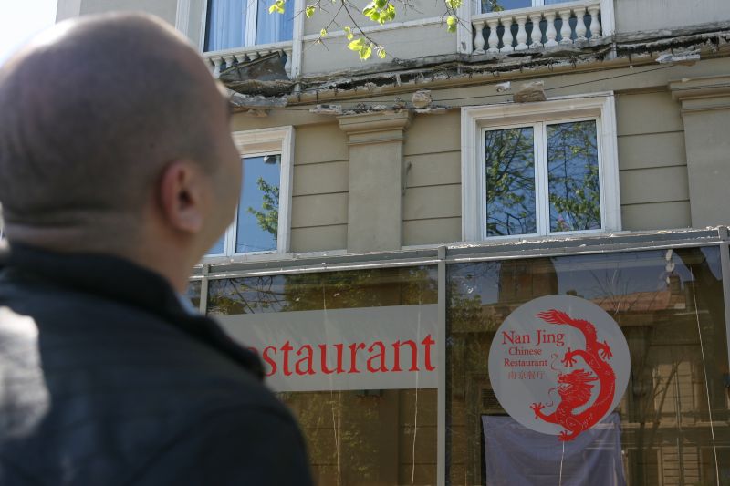 Şantierele ilegale, pericol pentru trecători