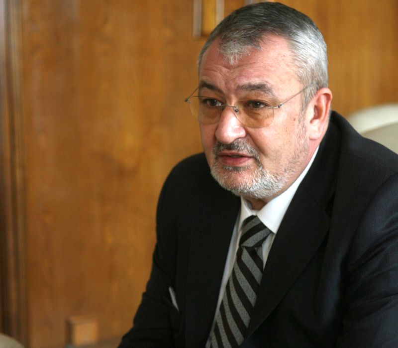 Sebastian Vlădescu: "La Roşia Montană nu există niciun motiv ca proiectul să nu fie demarat"