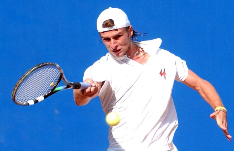 Ungur, peste Hănescu