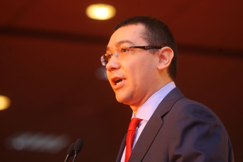 Bugetarii primesc a doua majorare de salarii doar dacă merge bine economia