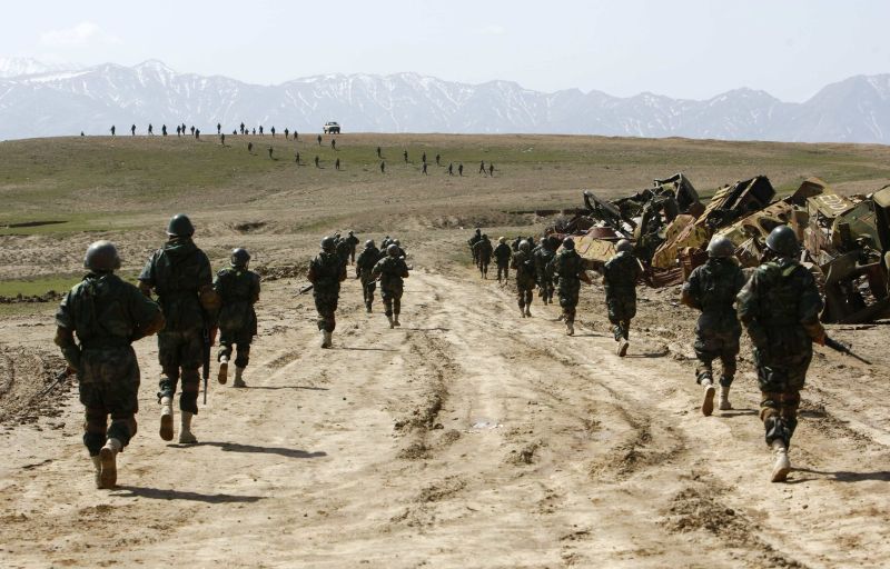 Cinci persoane, dintre care doi medici străini, au fost răpite în Afganistan