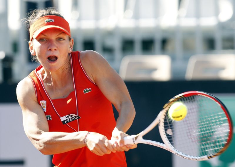 Halep a zdrobit-o pe Niculescu