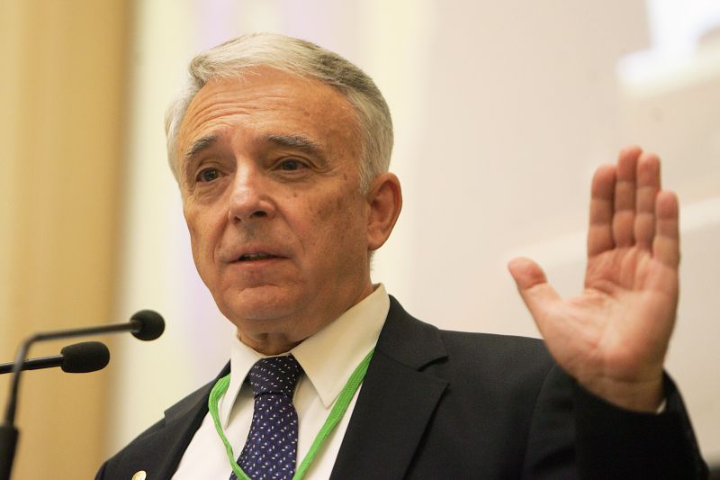 Întrebarea la care lui Mugur Isărescu îi e groază să răspundă