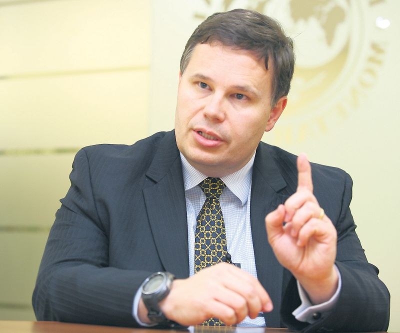 Jeffrey Franks: "Nu va fi posibilă revenirea integrală a salariilor decât anul viitor"