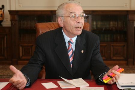 Nicolae Văcăroiu: "Florin Georgescu, o surpriză chiar plăcută pentru români"