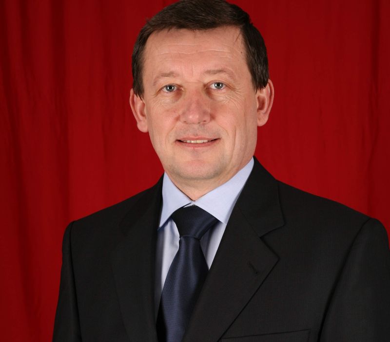 Ofiţerul Securităţii comuniste mai vrea un mandat în Sălaj