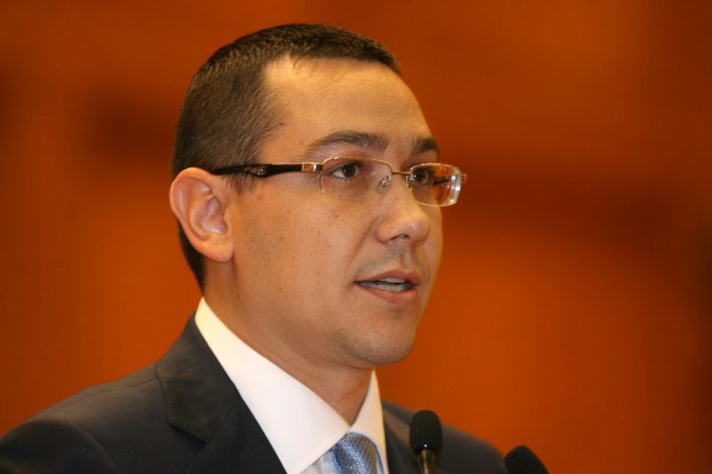 Ponta: Guvernul trebuie să discute cu Parlamentul despre poziţiile publice incalificabile şi inacceptabile ale Robertei Anastase