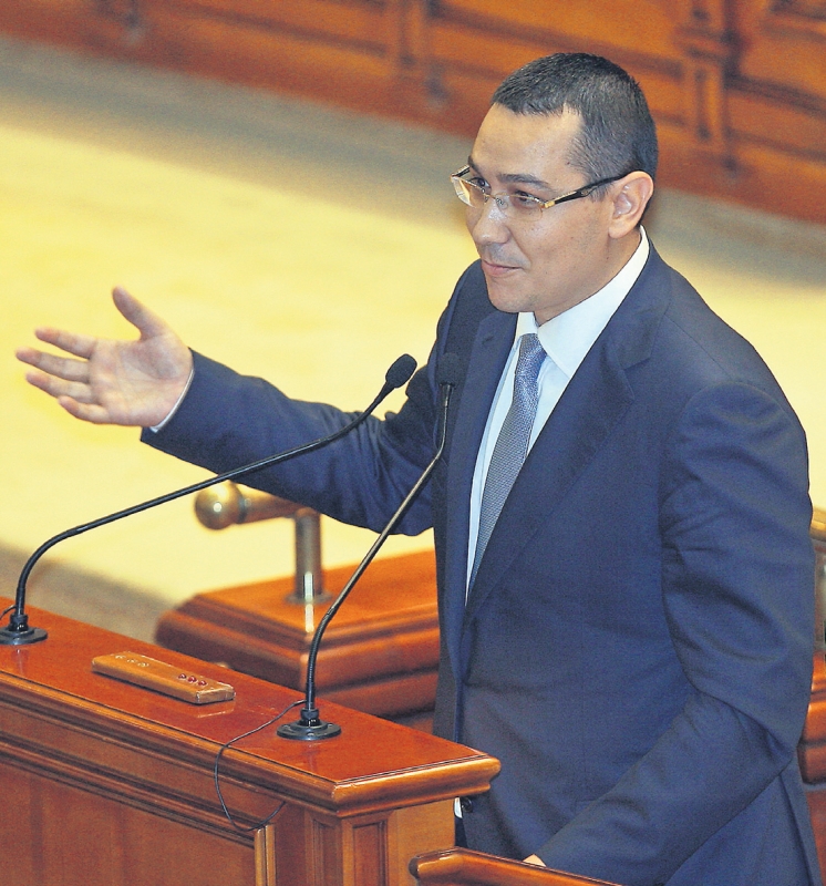 Salarii şi pensii după metoda "suveica": jumătate înainte de vot, jumătate după