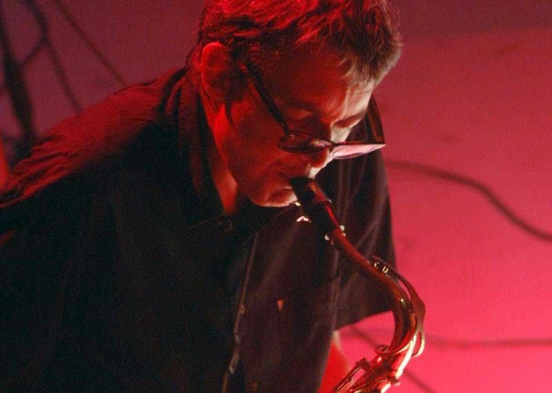 Saxofonistul Iordache de la Kumm lansează un disc pe vinil la Green Hours International Jazz Festival