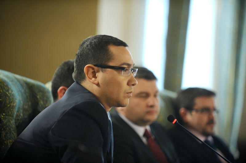 Victor Ponta, către miniștri: Să vorbiți cât mai puțin despre modificările de taxe și impozite